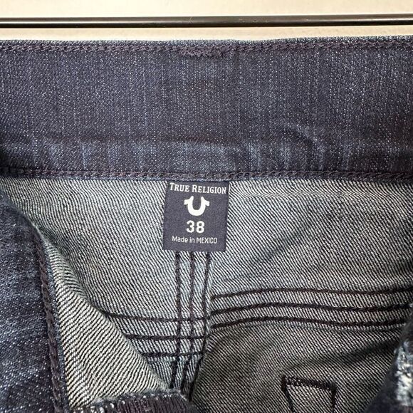 True Religion Mens Relaxed Skinny Rocco No Flap SE Dark Wash Snap Cuff Hidden Bu - Picture 11 of 15